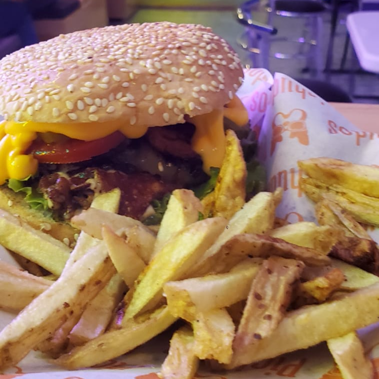 Hamburguesa Pichu Bollo