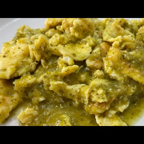 Huevo Revuelto en Salsa Verde