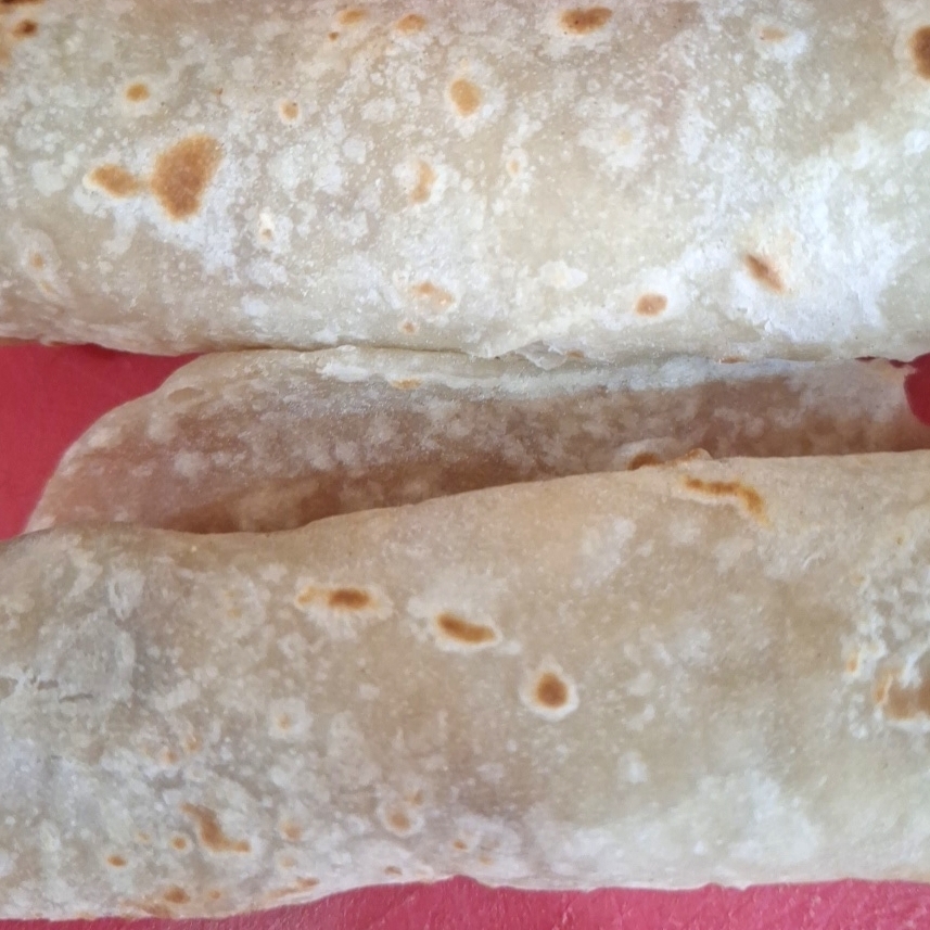 burrito de huevo con salchicha