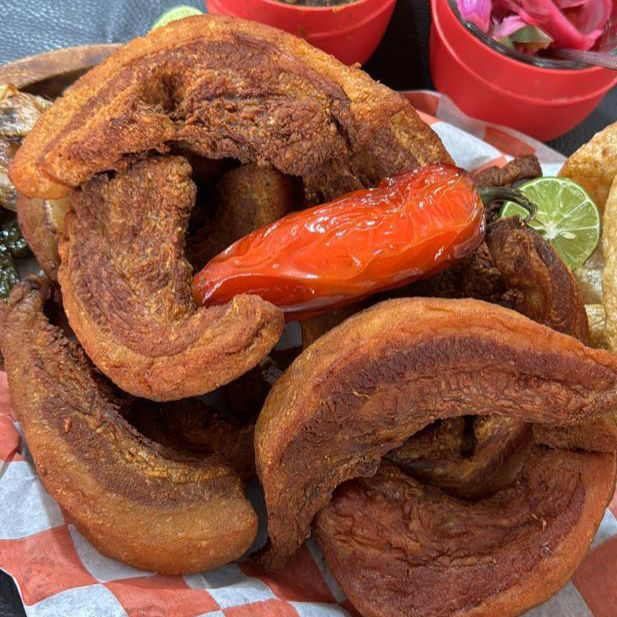 1/4 Kg de Chicharrón de Cachete
