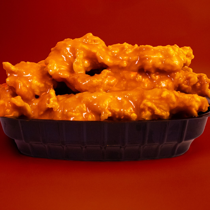 BONELESS BUFFALO Con Papas Fritas