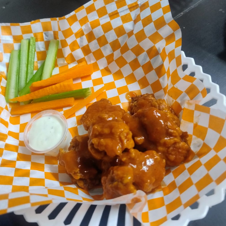BONELESS RED HOT