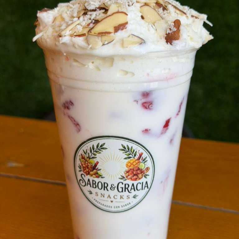 Fresas con crema 16 oz