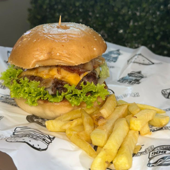 Hamburguesa Cheese Bacon Plaza