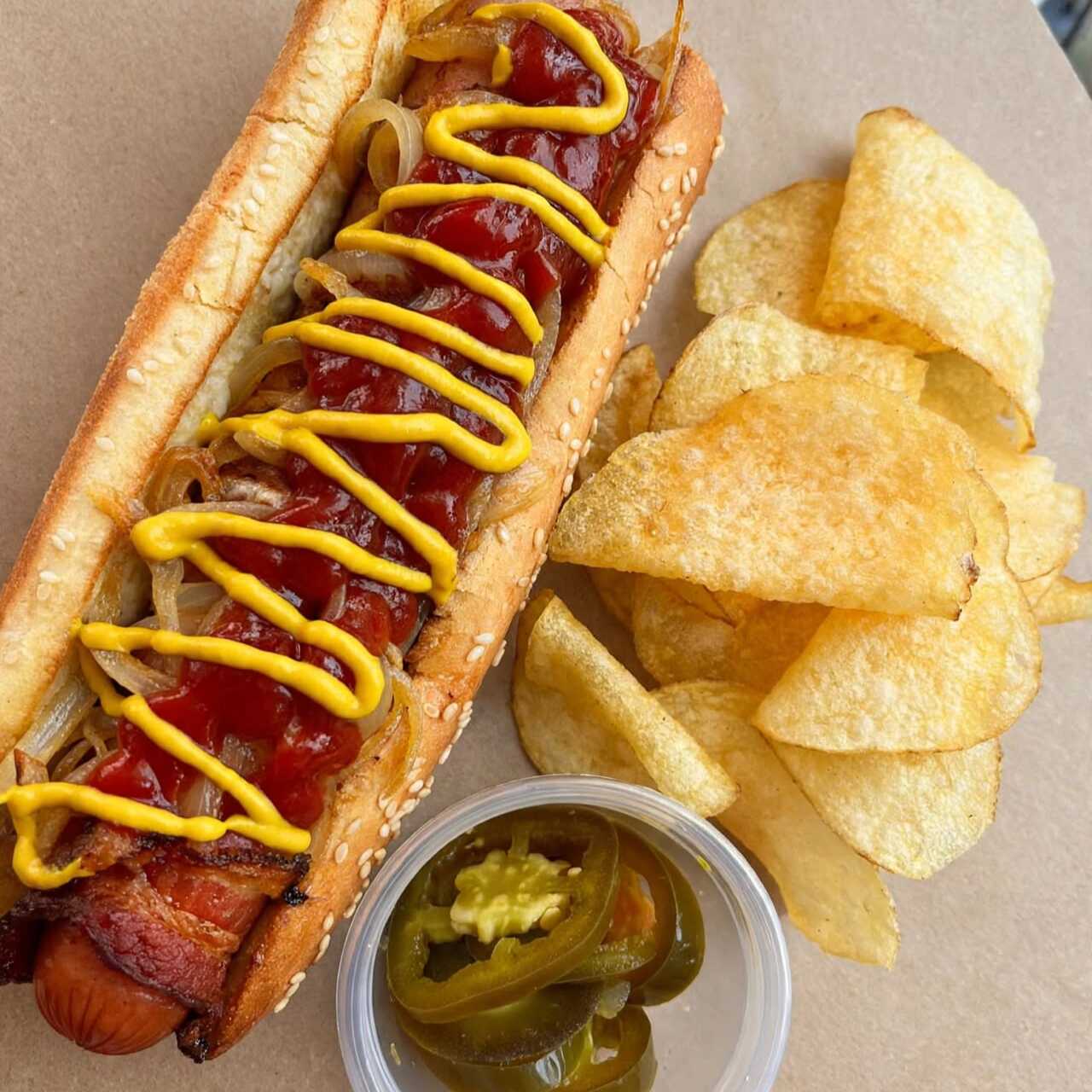 Dogo Jumbo Especial - Tocino y Manchego
