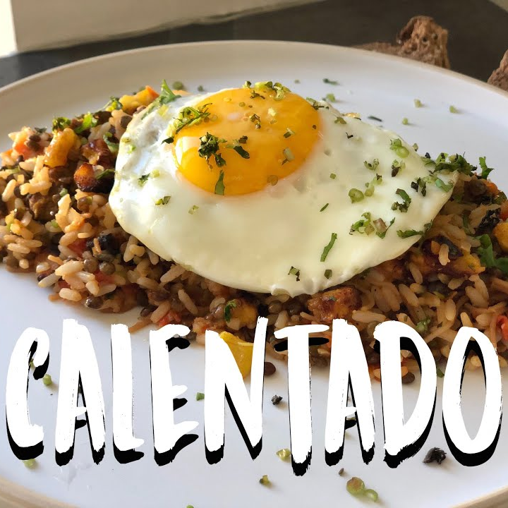 Desayuno Calentado frijoles + jugo