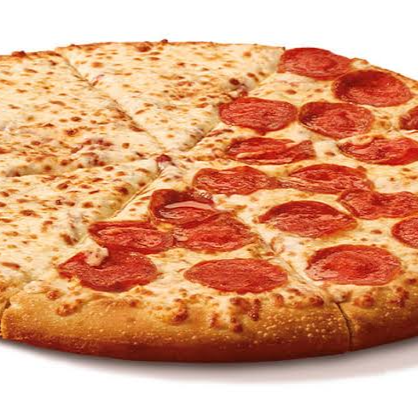 Pizza dos mitad peperoni mitad queso