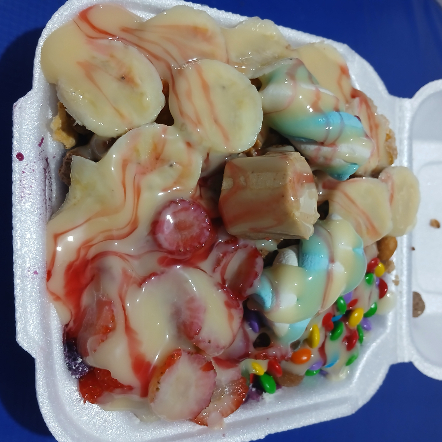 6 opções leite em pó granola chocobol sucrilho paçoca jujuba tubi m&m machimelo 2 de caldas e 2 de frutas