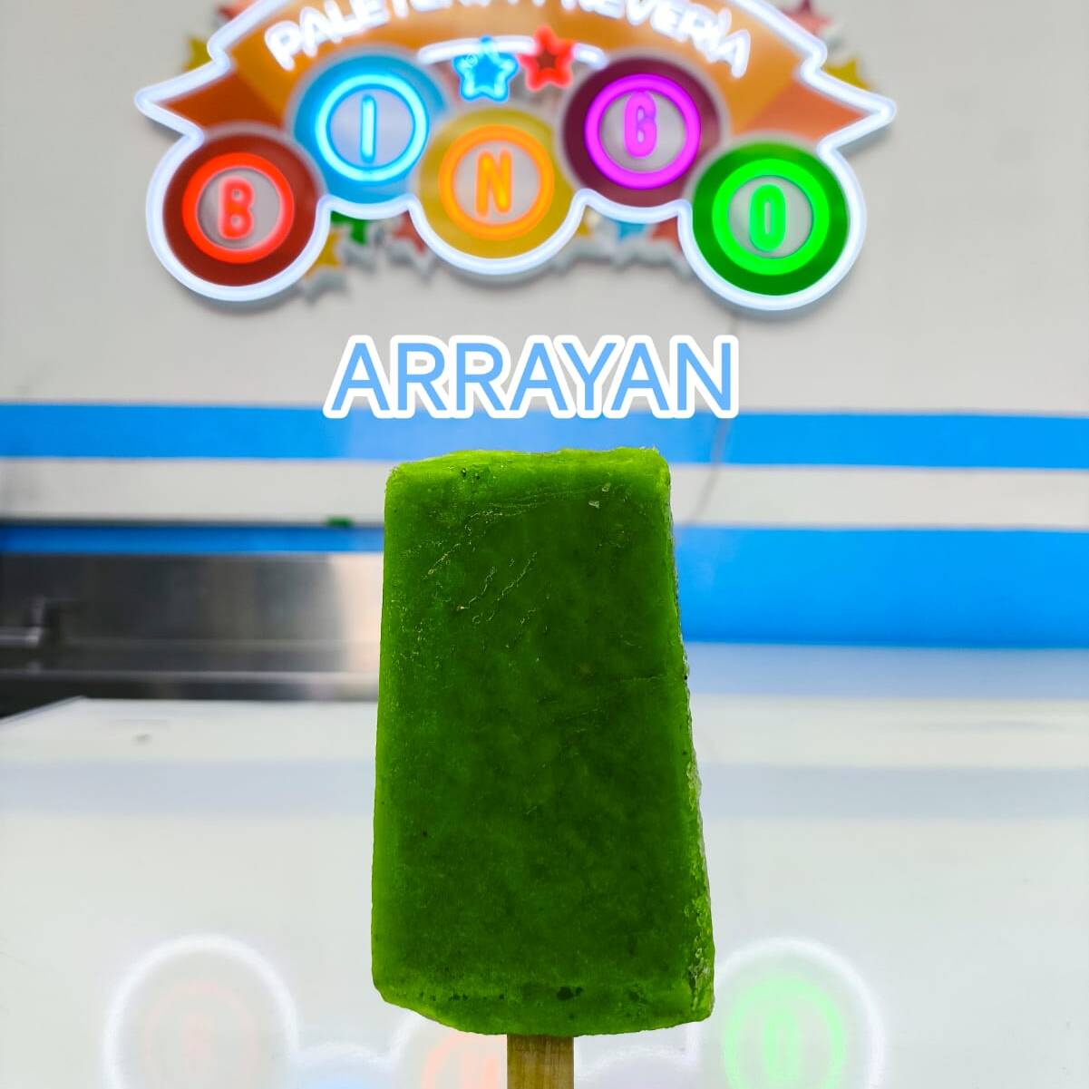 PALETA DE ARRAYAN