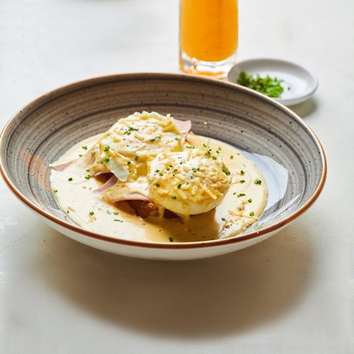 HUEVOS BENEDICTINOS