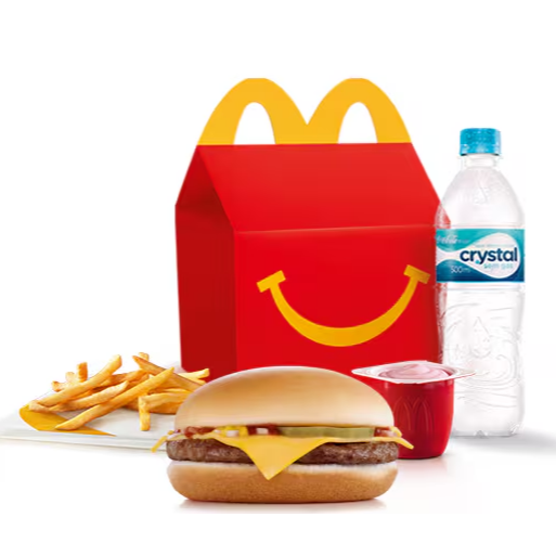 O McLanche Feliz acompanha sanduíche cheeseburger com tomatinho ou McFritas como acompanhamento, uma refrescante bebida e danoninho de morango como sobremesa. Brinquedo sujeito a disponibilidade de estoque por restaurante. Confira informações nutricionais em: mcdonalds.com.br/cardapio/ mclanche-feliz