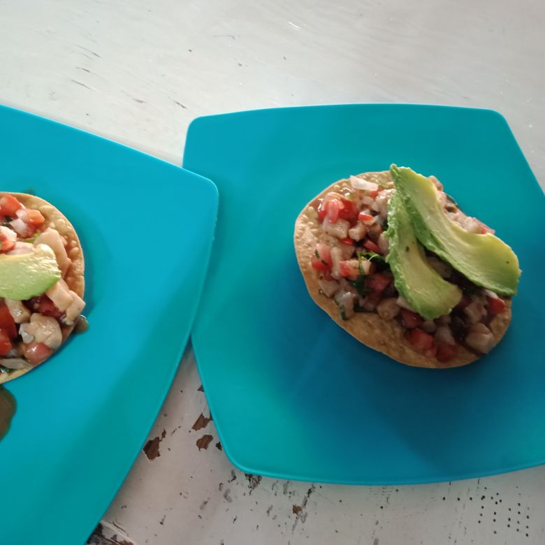 Tostada de Ceviche de Pescado