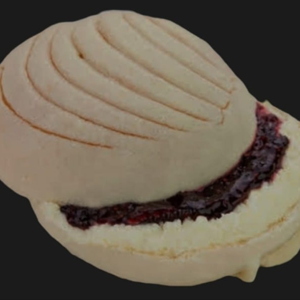 Concha Rellena de Mermelada de Zarzamora