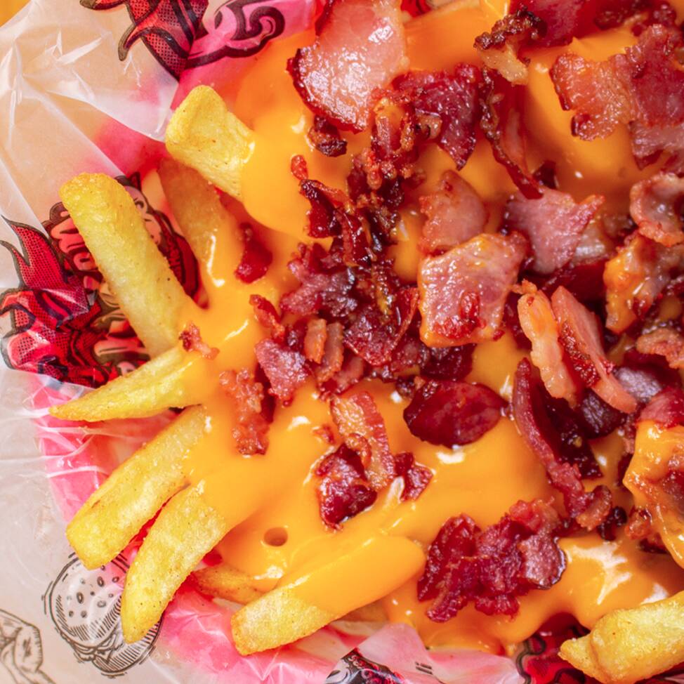 Queso Cheddar con Tocineta