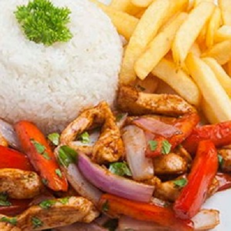 Pollo Saltado