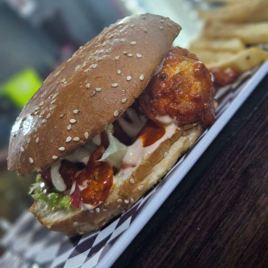 Hamburguesa + Papas a la Francesa