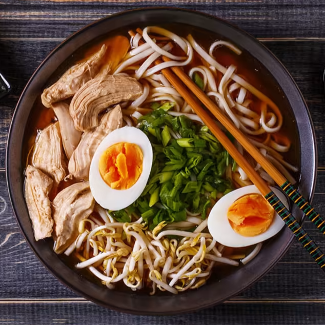 Ramen Chino (32 Oz) 拉面