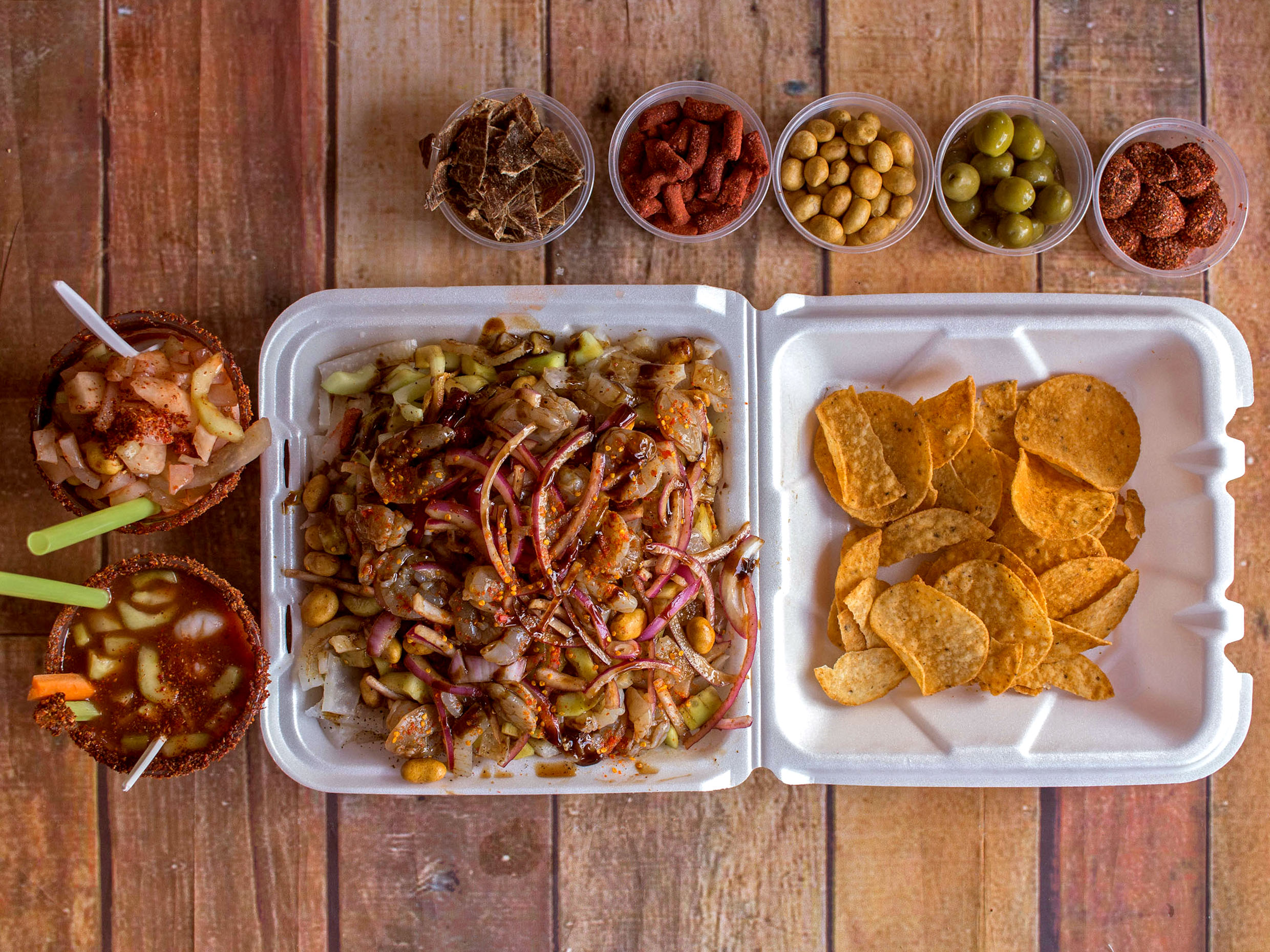 Clamatos el primo