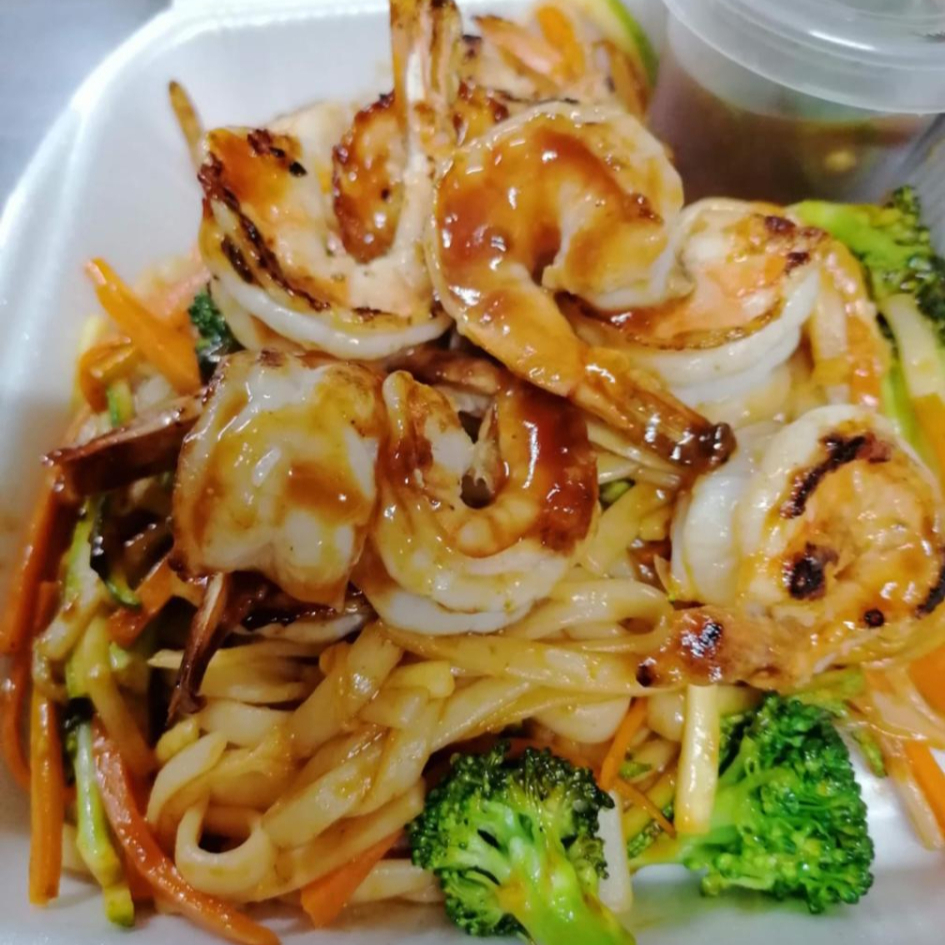 Yakiudon de Camarón