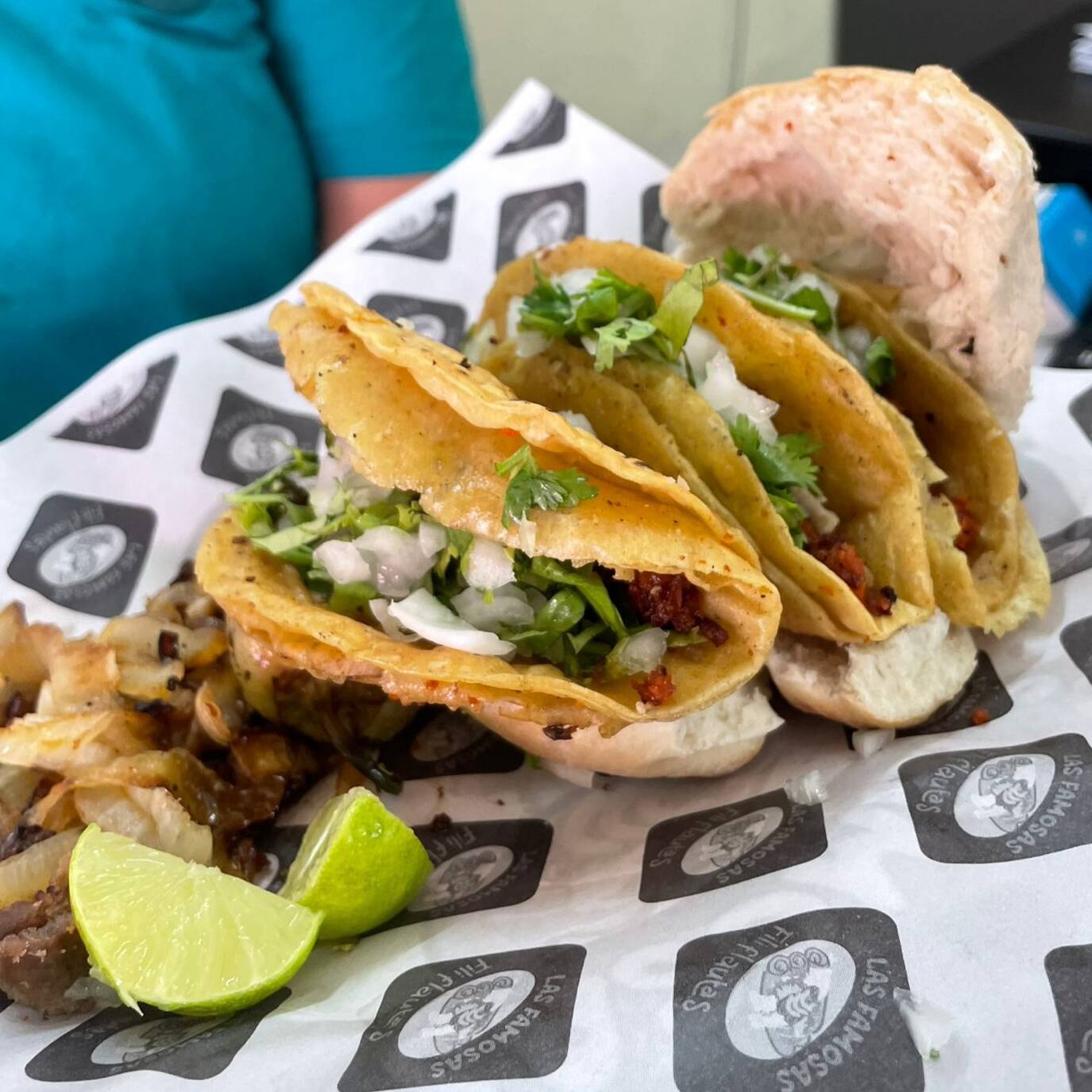 La Famosa Torta De 3 Tacos