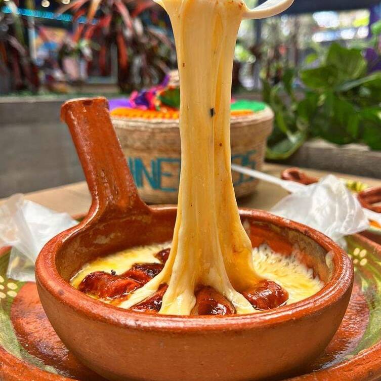 Queso Fundido de Longaniza