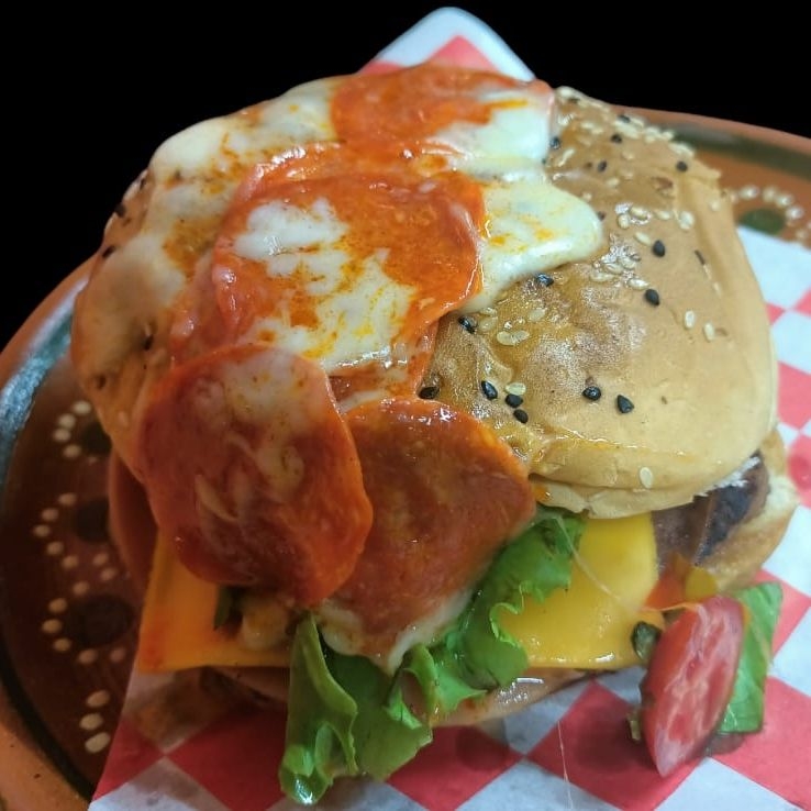 burger_pizza peperoni