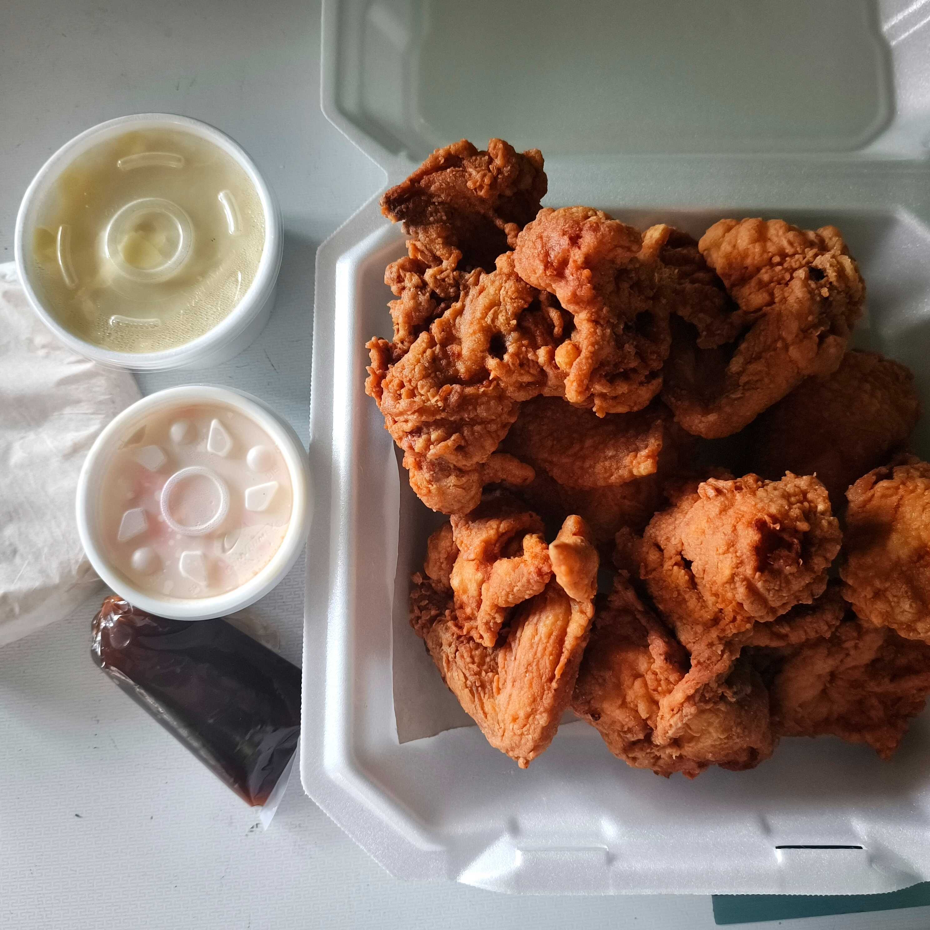 Pollo Crujiente 7pz con Complementos