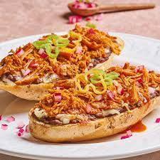 Molletes de la Casa con Cochinita Pibil