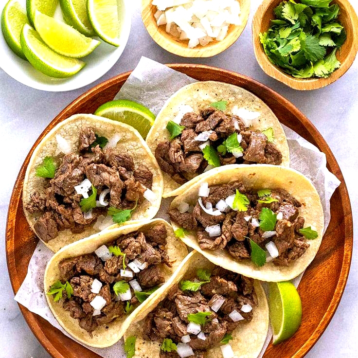 Taco de Carne Asada cebolla curtido
