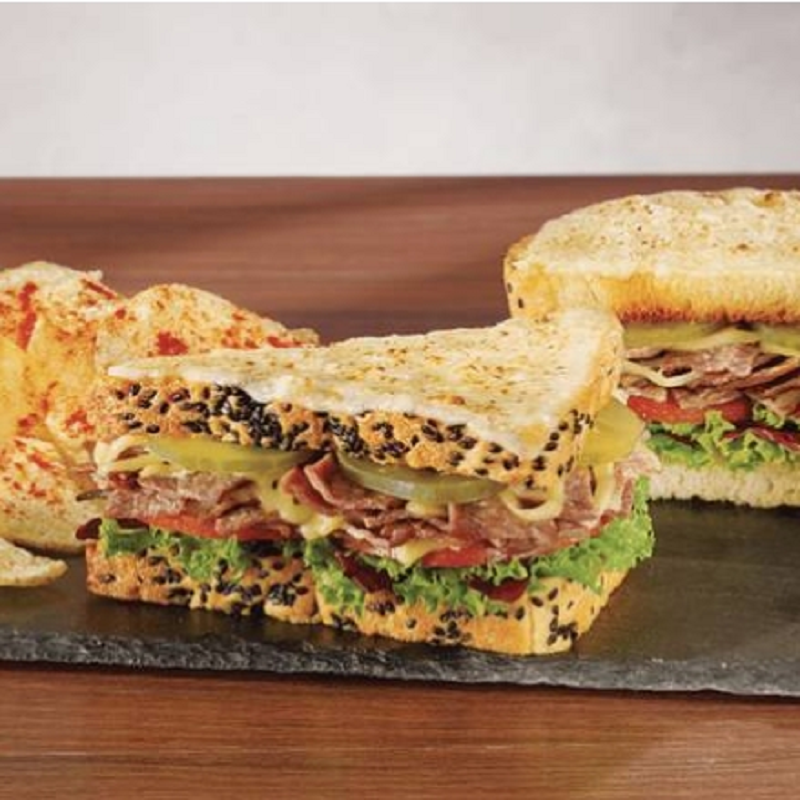 Sándwich de Roast Beef + Acompañamiento
