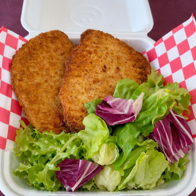 PECHUGA DE POLLO 2 PIEZAS CON LECHUGA