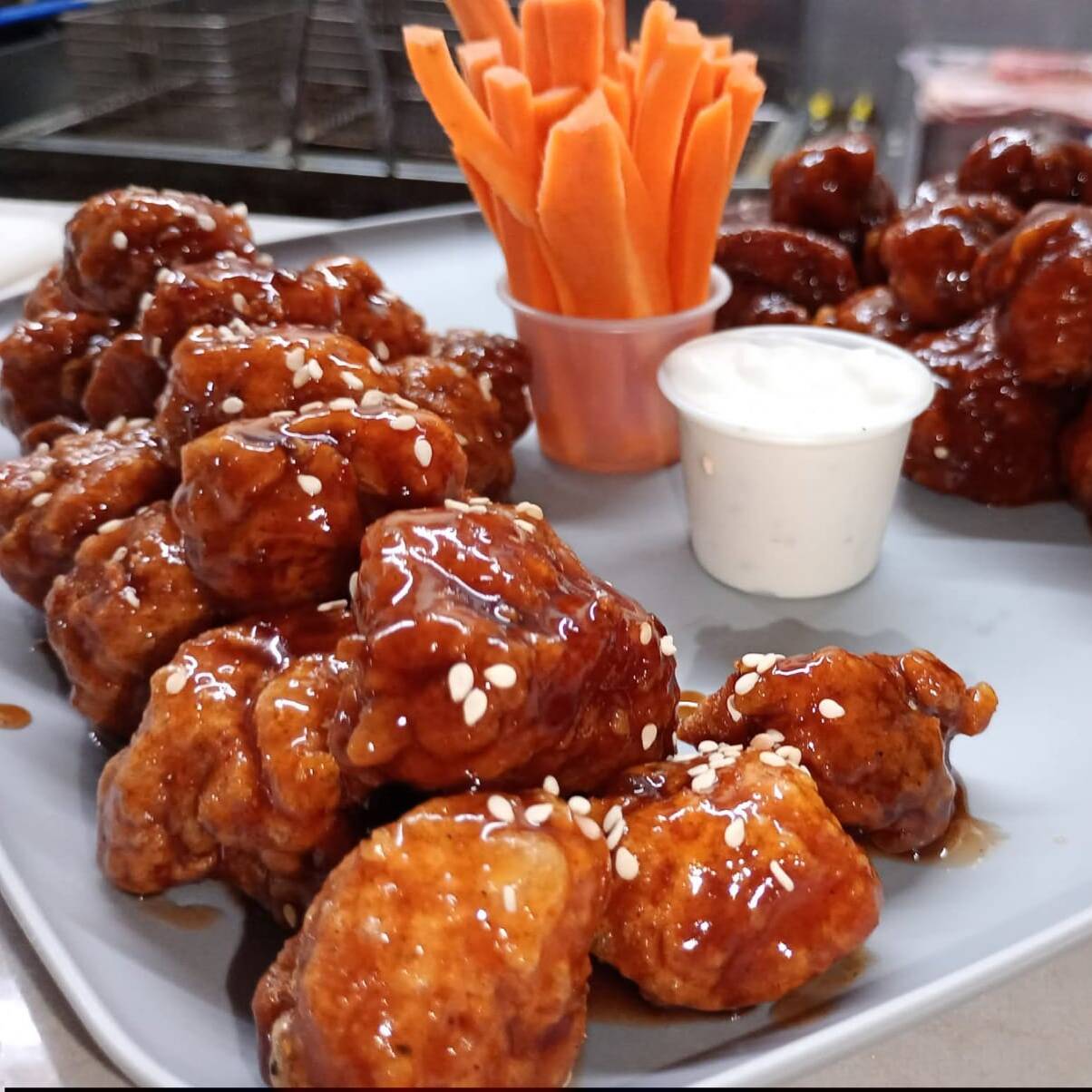 Boneless 12 Pz