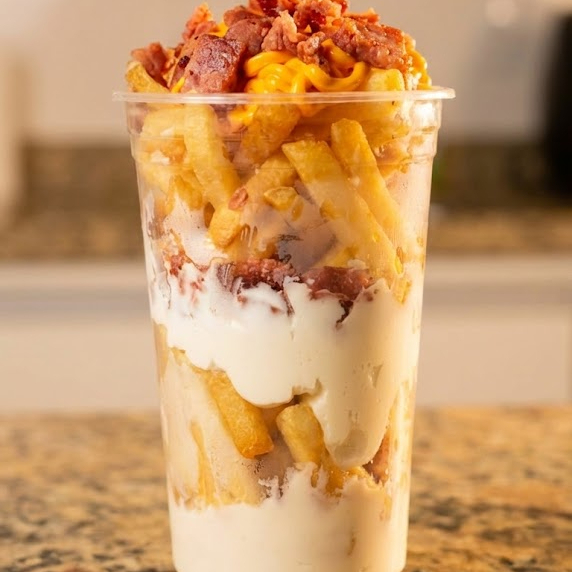 FRITAS+MUITO CHEDDAR+BACON+CATUPIRY