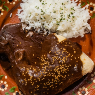 Combo de Mole con Pollo