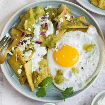 Chilaquiles con Huevo