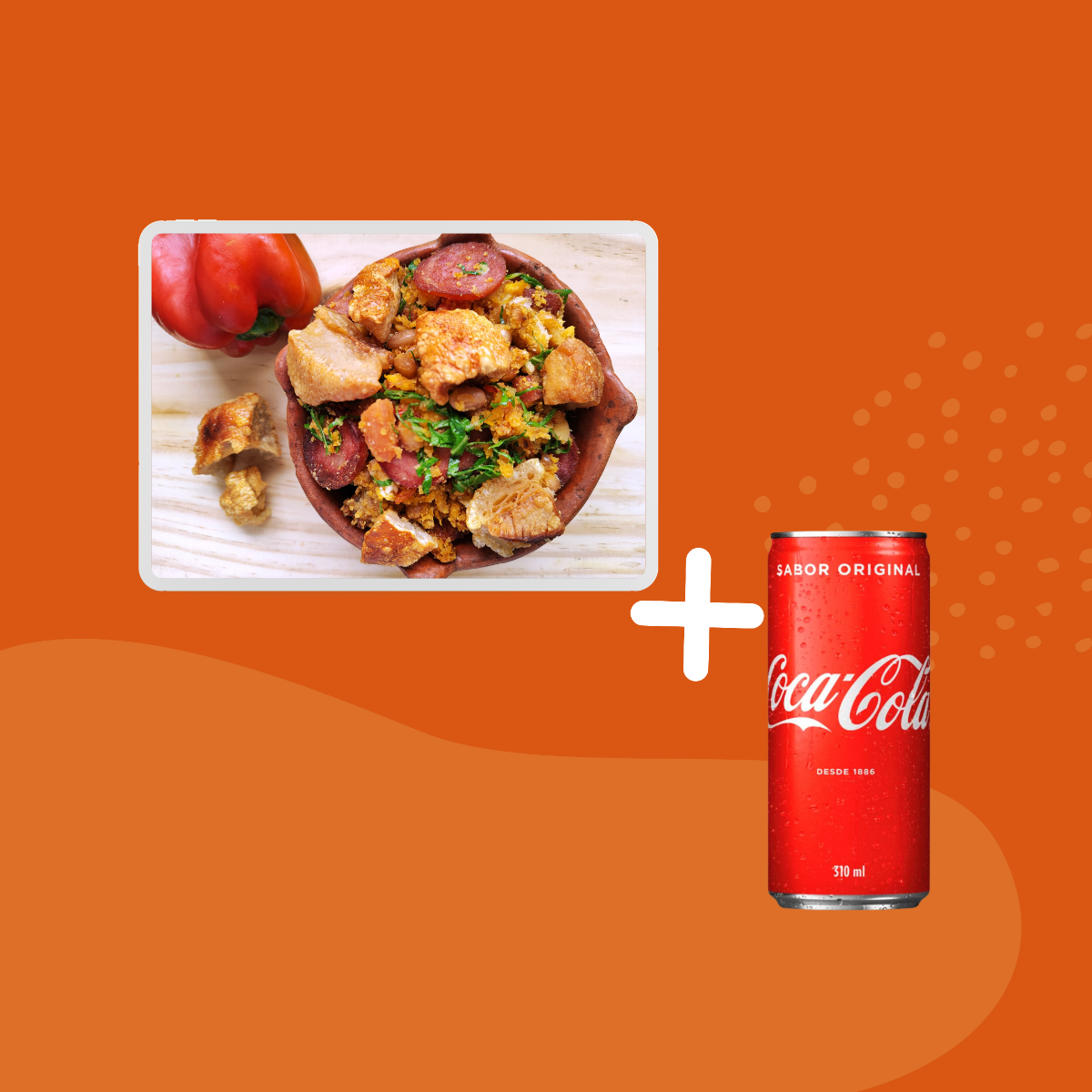 Imagina só uma mistura dessas: feijão cozido, uma farofinha daquelas bem feitas, linguiça calabresa, bacon, cebola, pimentão, torresmo que 'estoura' na boca, ovos e um tempero que é coisa de cinema. Tudo isso é preparado com carinho, numa refogada de respeito, pra fazer um prato que é puro sabor, cremosidade e um tantinho de crocância. Cada garfada é uma viagem no trem da nossa rica culinária de Minas, com suas tradições e histórias. O Feijão Tropeiro é muito mais que comida, é a herança da terra, é um pedacinho do coração da cozinha mineira. Embalagem 750ml Coca-Cola 310ml