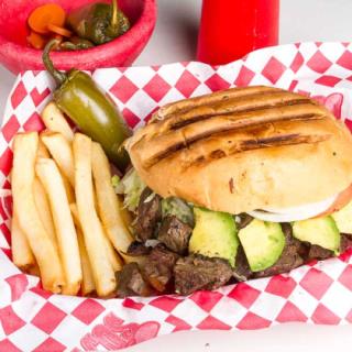 Hamburguesa con Arrachera