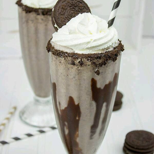 Malteada de cookies and cream