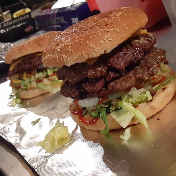 Combo Moustro Burger