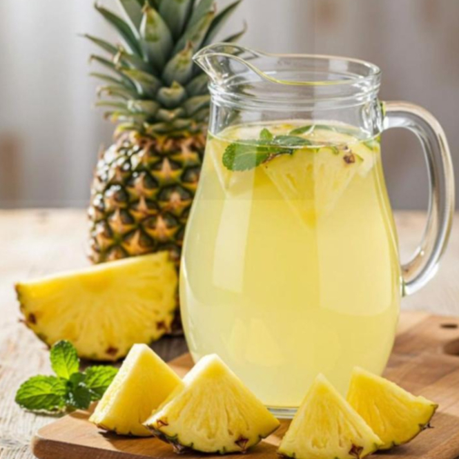1 Litro de Agua de Piña Natural