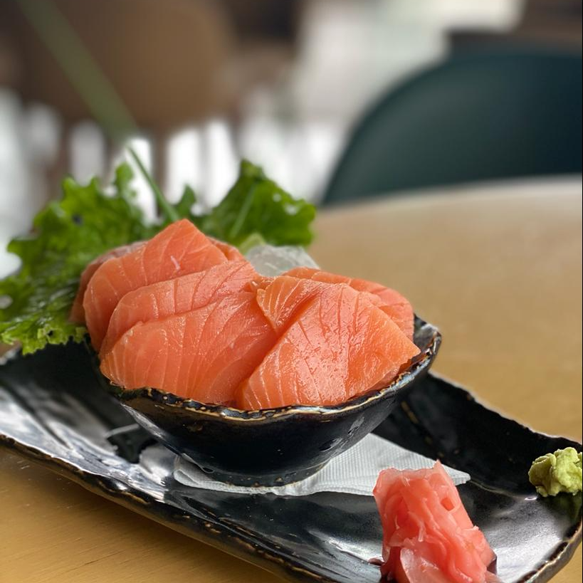 Sake Sashimi 7 Piezas