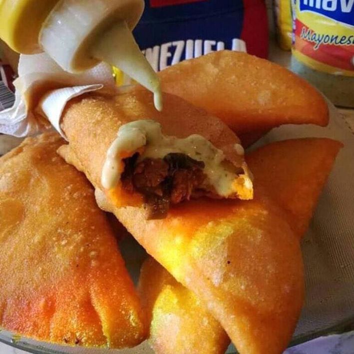 Empanada de Plátano y Queso