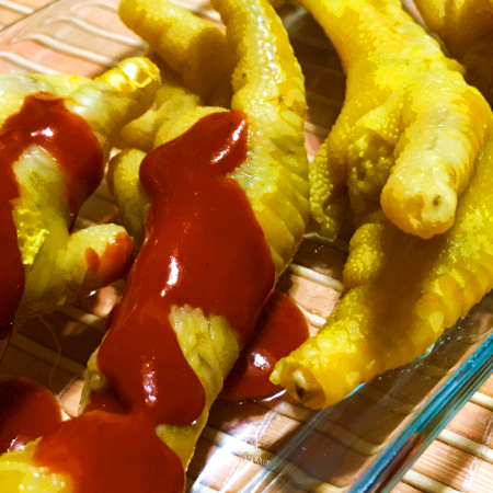 Orden de patitas de pollo