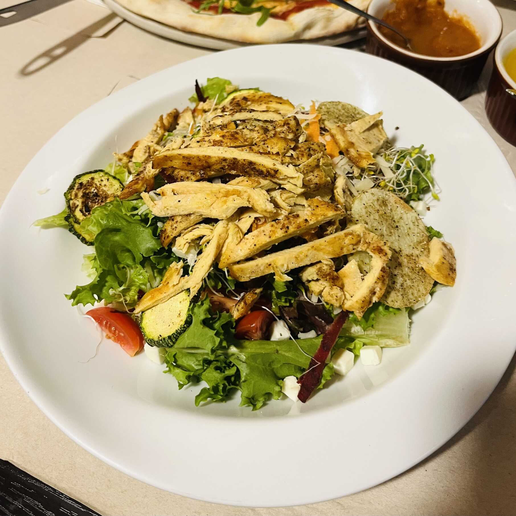 Ensalada del Campo con Pollo