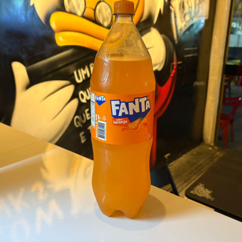 Garrafa de refrigerante 2L