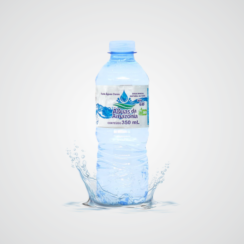A Água Mineral sem gás, em embalagem de 500ml, é ideal para quem busca uma opção refrescante e prática para o dia a dia
