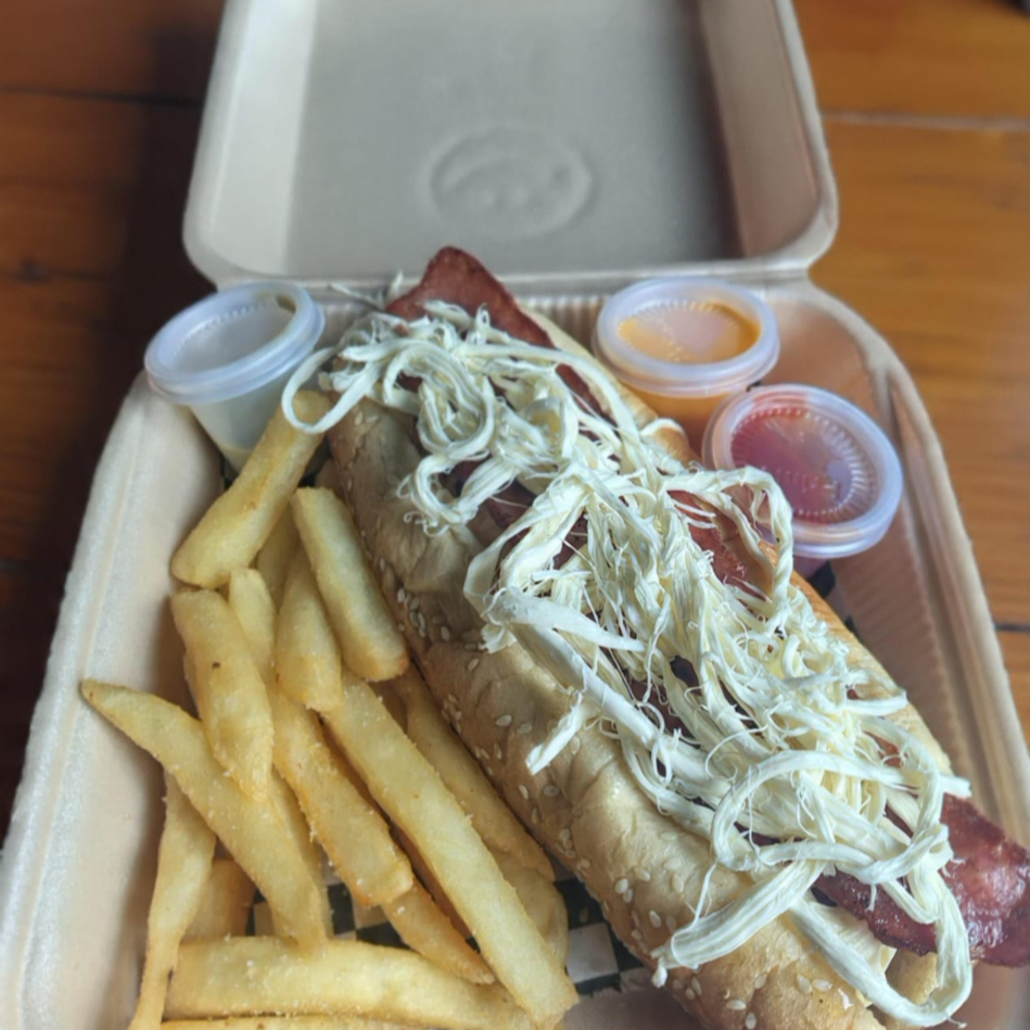 Hot Dog Jumbo Preparado con Papas