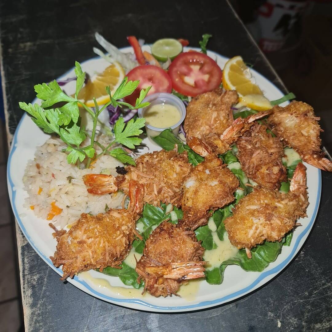 Camarones empanizados al coco