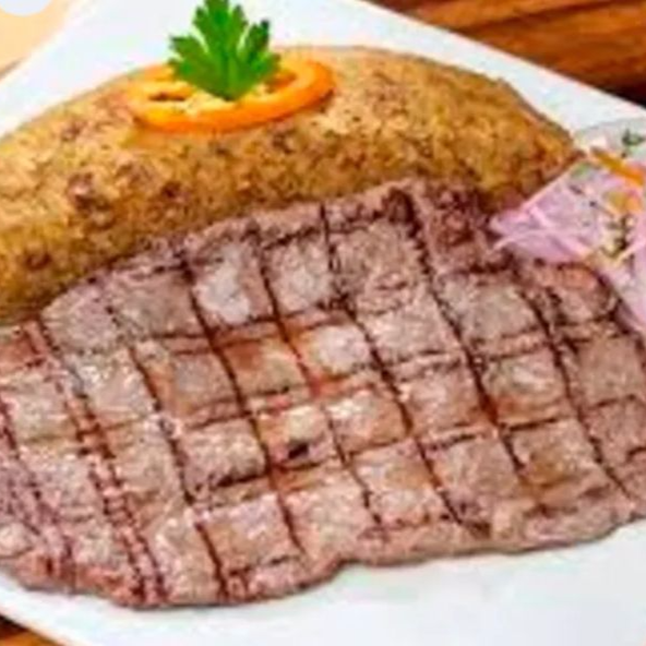 Tacu Tacu con Lomito al Jugo