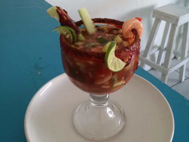 Cóctel de Camarón y Pulpo